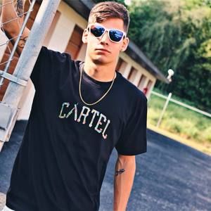 Meet your Posher, Kyle